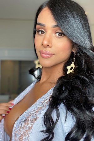 Amélie - rencontre-MILF-La Rochelle